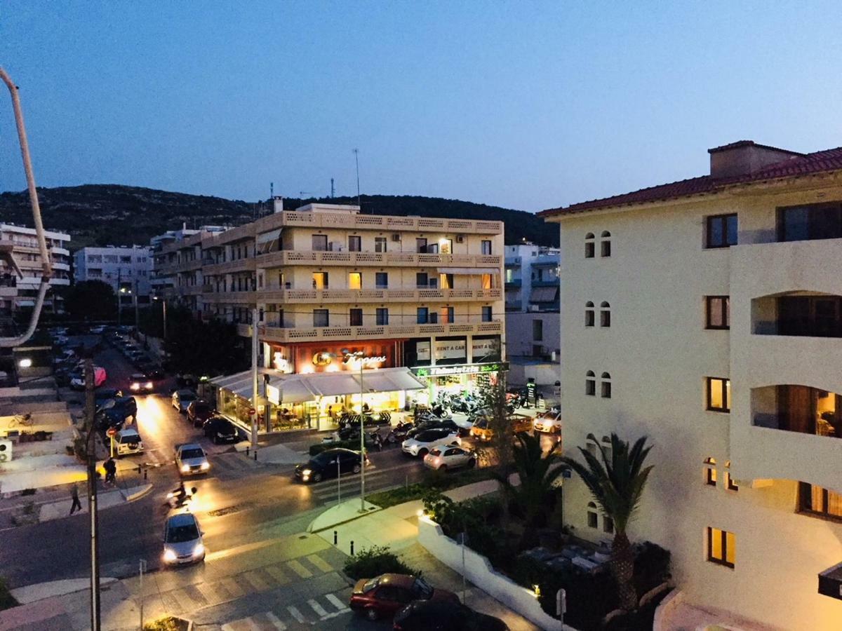 Sol & Mare - Beach Front Rethymno Exteriör bild